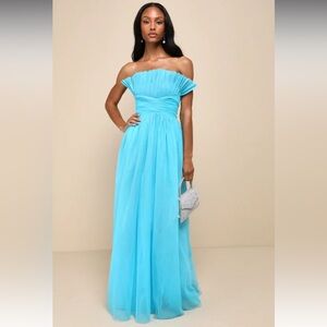 NWT LULUS Undeniably Iconic Teal Blue Tulle Pleated Strapless Maxi Dress